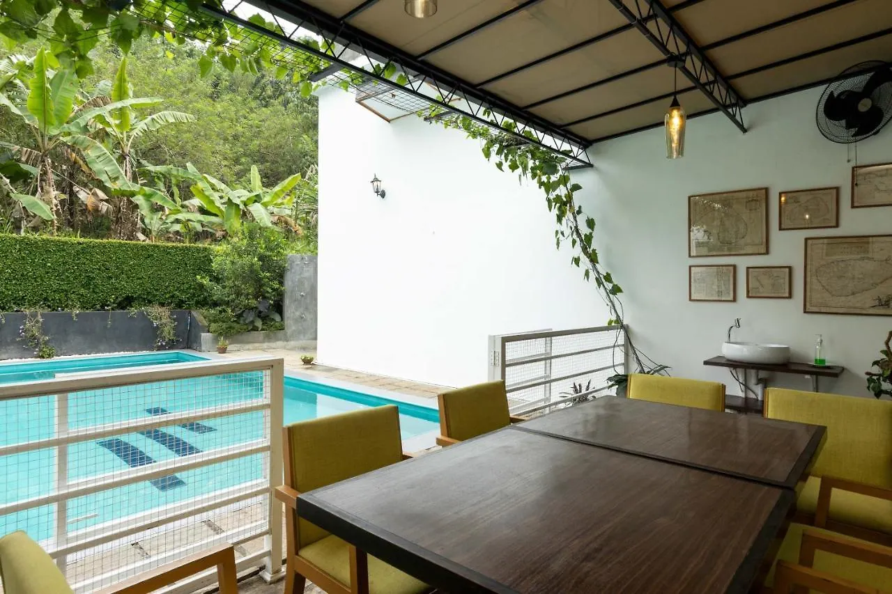Surveyor'S Residence Bungalow Kandy