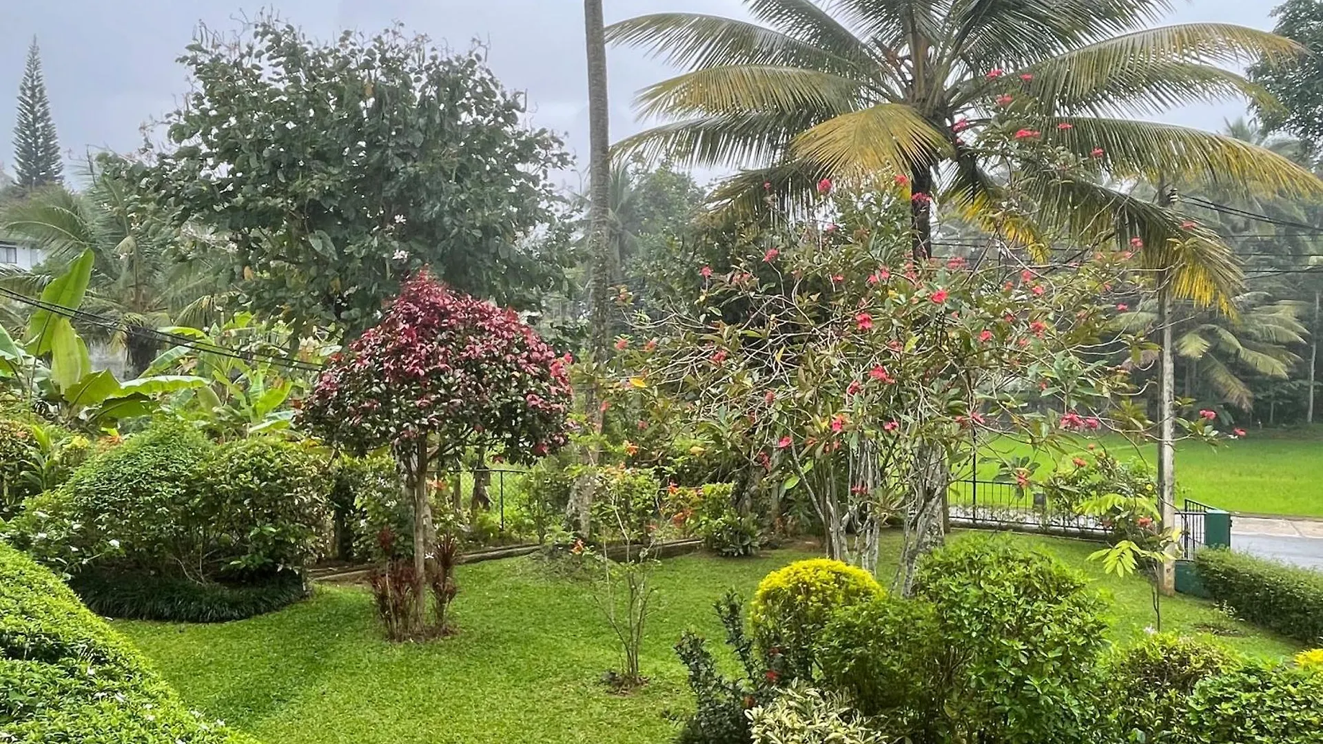Surveyor'S Residence Bungalow Kandy Šrí Lanka
